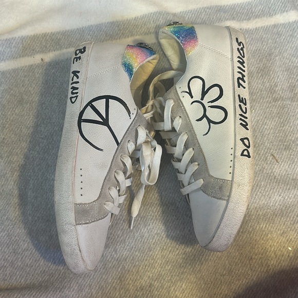 KURT GEIGER White Sneakers Rainbow Detail - Picture 5 of 5